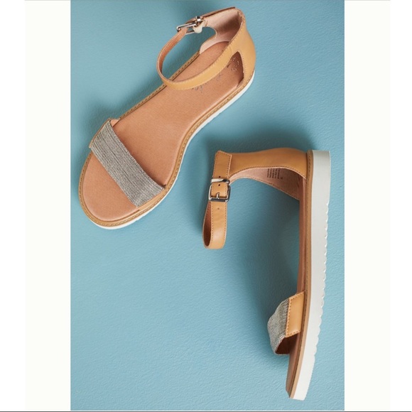 Anthropologie Shoes - Anthropologie Sport Sandals